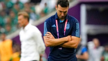 Se terminó el invicto de Lionel Scaloni como entrenador de la selección en el peor momento. (AP Photo/Natacha Pisarenko)