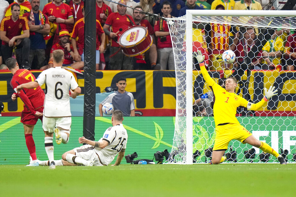 Alvaro Morata abrió la cuenta para España ante los alemanes. (AP Photo/Luca Bruno)