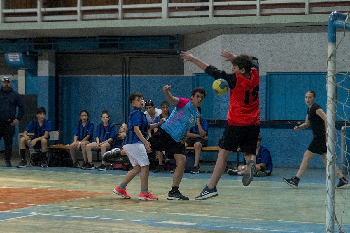 Los Juegos Rionegrinos reunían a miles de estudiantes de toda la provincia en una competencia en distintas disciplinas deportivas. Archivo