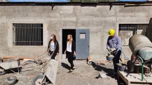 La construcción del Centro Integrador del barrio Tiro Federal de Roca llegó a un 45%