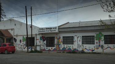 Continúan los reclamos sin respuestas en una escuela primaria de Plottier