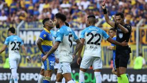 Cinco expulsiones y un partido suspendido: las polémicas del Racing – Boca