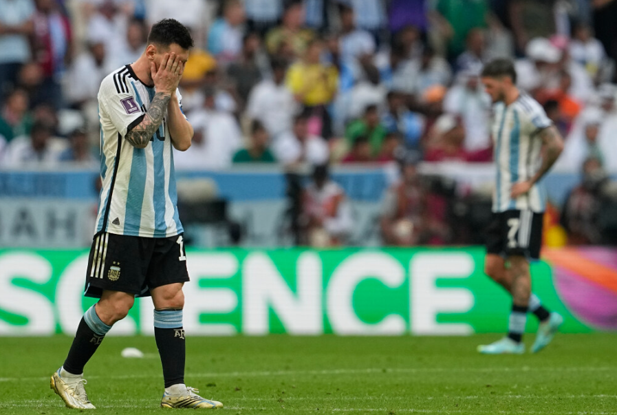 Los memes estallaron en las redes sociales por la derrota argentina en el Mundial ante Arabia Saudita.