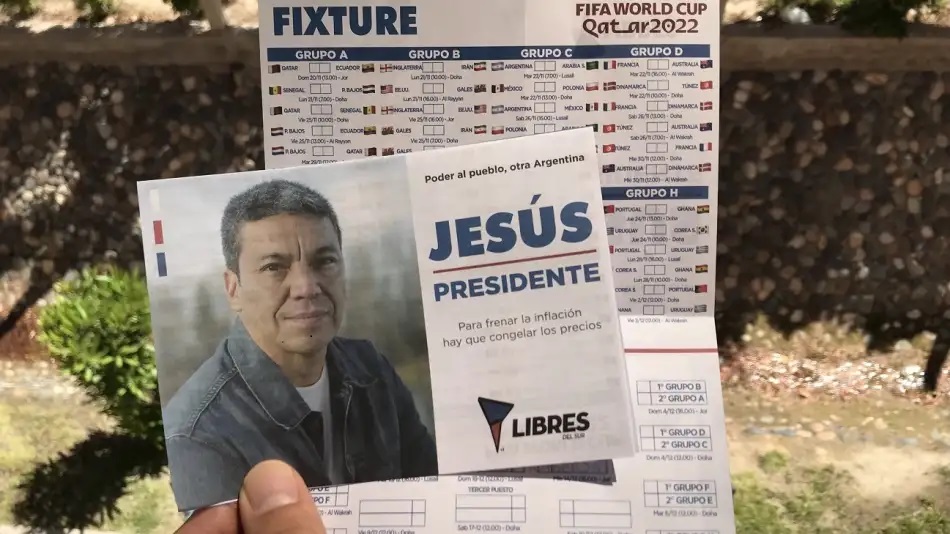 Jesús Escobar, el neuquino que es candidato a presidente por Libres del Sur, está a full con su fixture.