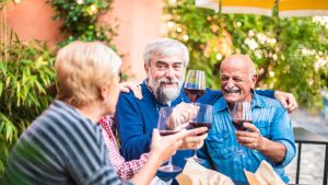 ¿Llegamos al límite? Vivir más de 89 años será la excepción este siglo, según experto de los EE.UU