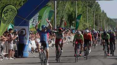 Gerardo Tivani es el nuevo rey de la Vuelta al Valle
