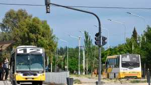 Dos empresas compraron pliegos para ofertar en la licitación del transporte público de Neuquén