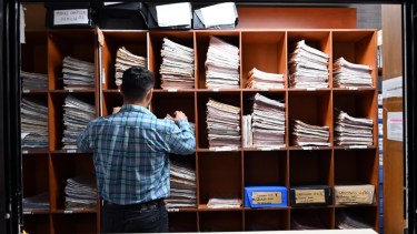 El expediente papel prácticamente esta en desuso en el Poder Judicial . Foto: Marcelo Ochoa.