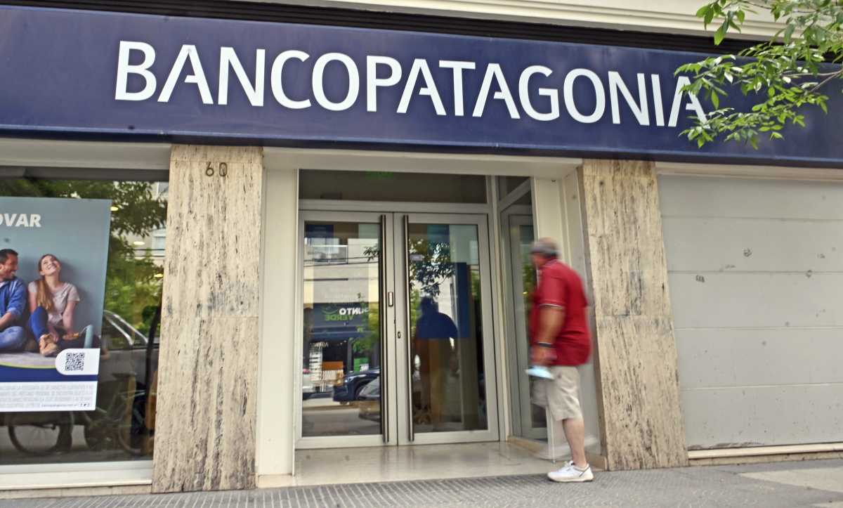 Vías de reclamo para los usuarios estafados del banco Patagonia. Foto: Florencia Salto