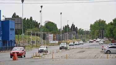 En 2018 retiraron la estructura del peaje de Cipolletti. Foto: Florencia Salto.  