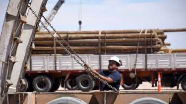 Las pymes están alertas por la dificultad para importar insumos y herramientas. Foto: Matías Subat. 