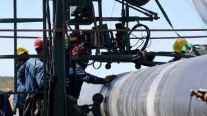 Vaca Muerta: cumbre petrolera para potenciar obras de exportación de hidrocarburos