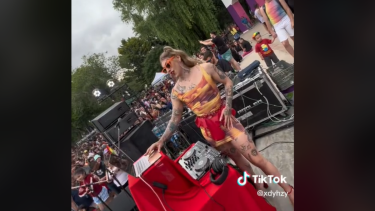 Dyhzy, presente en Neuquén. Foto: Captura video