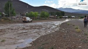 El pueblo devastado por la tormenta en Neuquén: aludes y agua en las casas