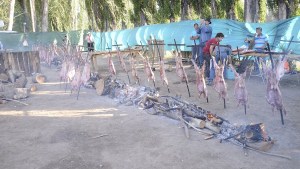 Comienza la Fiesta Nacional del Chivito de este fin de semana largo