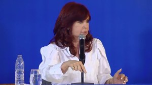 Cristina Kirchner aprobó el pago de una suma fija de 30 mil pesos para el personal legislativo