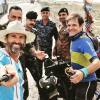 Imagen de Este épico viaje en bici de Nápoles a Qatar 2022 de dos argentinos fue elegido el mejor para llegar al Mundial