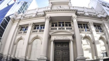 El Banco Central aumentó las tasas de interés después del dato de la inflación.
