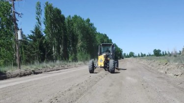 Reparan caminos del Idevi en la zona de San Javier