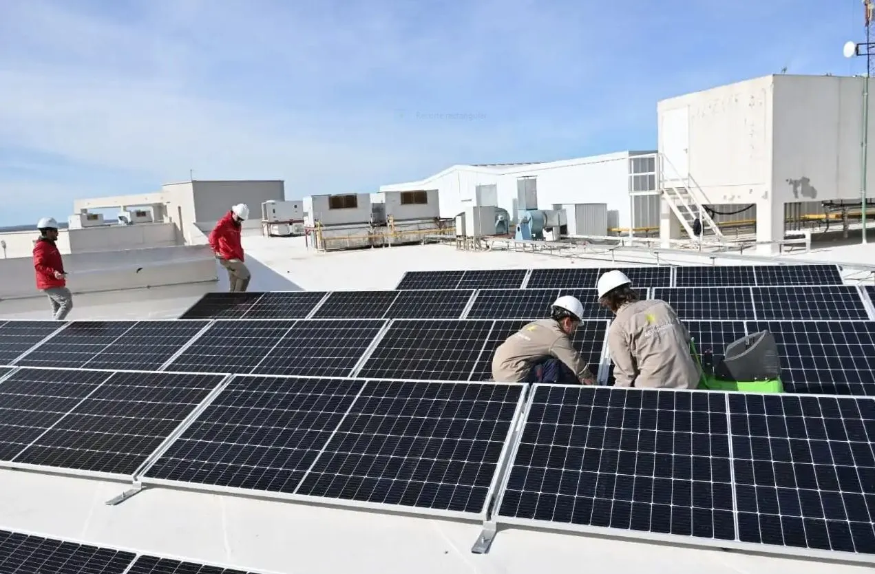 Las empresas aumentaron sus consultas para acceder a equipos fotovoltaicos ante el aumento de tarifas. Foto: gentileza. 