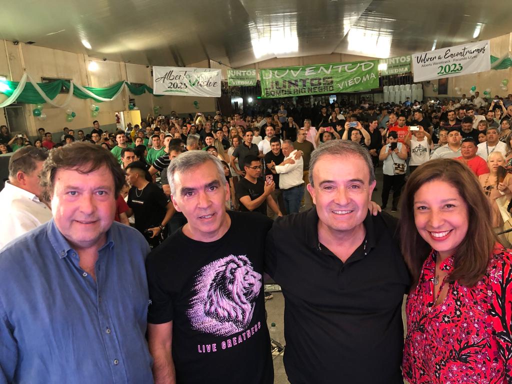 Weretilneck, López, Pesatti y Carreras en un acto en Viedma. Foto: Gentileza