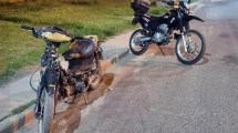 Imagen de Circulaba en una moto con documentación adulterada y la policía la secuestró en Regina