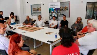 Sobrevivientes del terrorismo de Estado y organismos de Derechos Humanos participaron de la reunión con el EAAF. Foto Matías Subat.