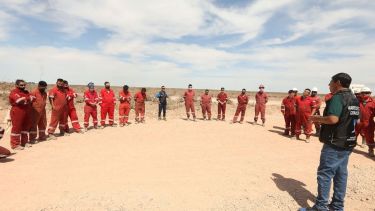Petroleros acordaron un bono de 100 mil pesos para fin de año. Foto: Archivo