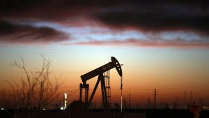 Chevron reanuda su producción de petróleo en Venezuela tras la merma de sanciones