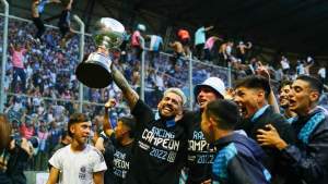 Racing de Córdoba derrotó a Villa Mitre por penales y es el campeón del Federal A