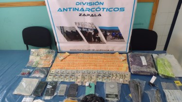 Allanamiento en el hospital de Zapala: secuestran droga, dinero y detienen a tres hombres. Foto: Gentileza