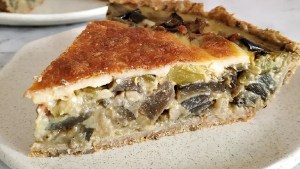 Tarta integral de berenjena y zapallitos