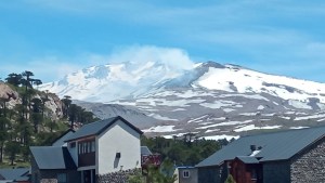 VIDEO: El volcán Copahue de Neuquén registró un aumento en su actividad