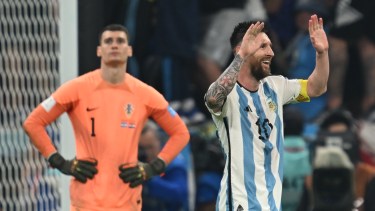Messi metió el primer gol de la semifinal ante Croacia y una mamá nombró "Lionel" a su hijo en su honor. Foto Télam/Luna Maximiliano.