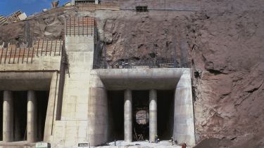 El Chocón cumple 50 años dando energía: un homenaje desde el arte y la cultura