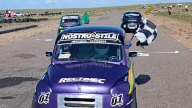 Villalba repitió victoria y retuvo el título en la Estándar 850 Zapalina