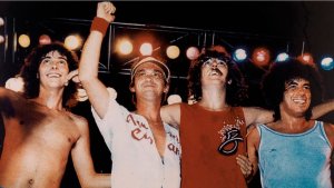 Serú Girán publica en redes un documental sobre los 40 años de su último show en Obras