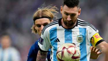 Lionel Messi jugará su último partido en Mundiales y se quiere despedir a lo grande. (AP Photo/Natacha Pisarenko)