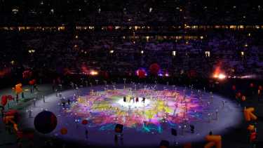 La ceremonia de clausura del Mundial Qatar 2022, entregó una noche memorable. (AP Photo/Hassan Ammar)