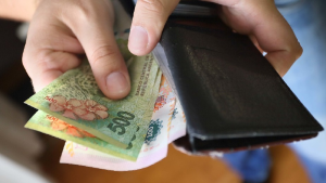 Cuándo cobran el aguinaldo los estatales de Neuquén