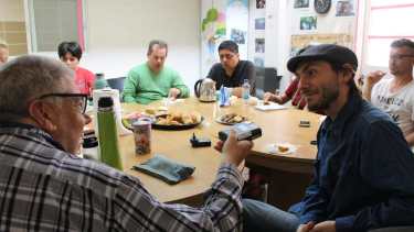 Arrimate al Fogón, un programa de radio sanador. (Foto: Gentileza)