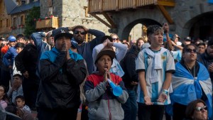 Argentina en la final del Mundial Qatar 2022: El Bolsón busca pantalla, Bariloche no define