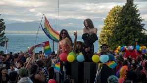 Marcha del Orgullo en Bariloche: «Cada vez hay más adolescentes en procesos de transición»