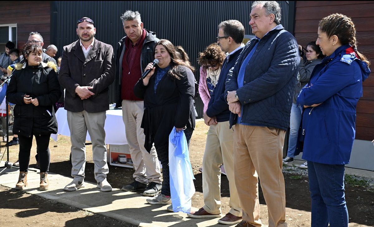 Reunión de Carreras, Gennuso y Valeri por la fecha de la elección de ...