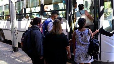 El transporte urbano de pasajeros en Bariloche es uno de los más caros del país. Archivo
