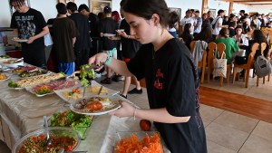 <strong>Bariloche recibe a 20 mil egresados chilenos en solo un mes</strong>