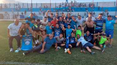 Centenario logró lo que parecía imposible y eliminó a La Amistad. (Foto: Gentileza Vanina Campos)