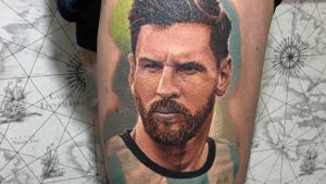 El Mundial en la piel: «Yeyo» Molina se volvió el tatuador favorito de las redes