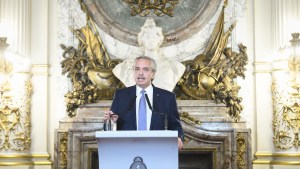 Alberto Fernández no estará en el país cuando se conozca el veredicto por la Causa Vialidad