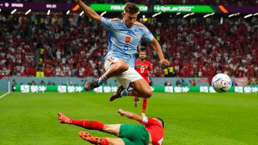 España y Marruecos empatan por ahora sin goles. 